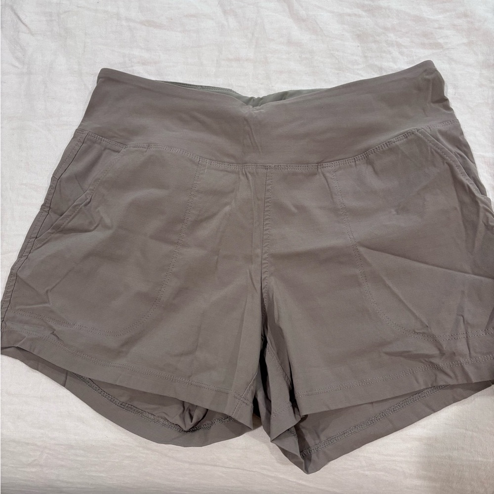 Women’s Taupe Active Shorts